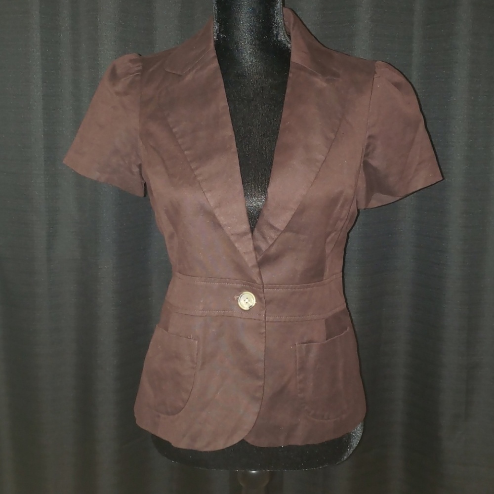 NWT Banana Republic woman's short sleeve blazer